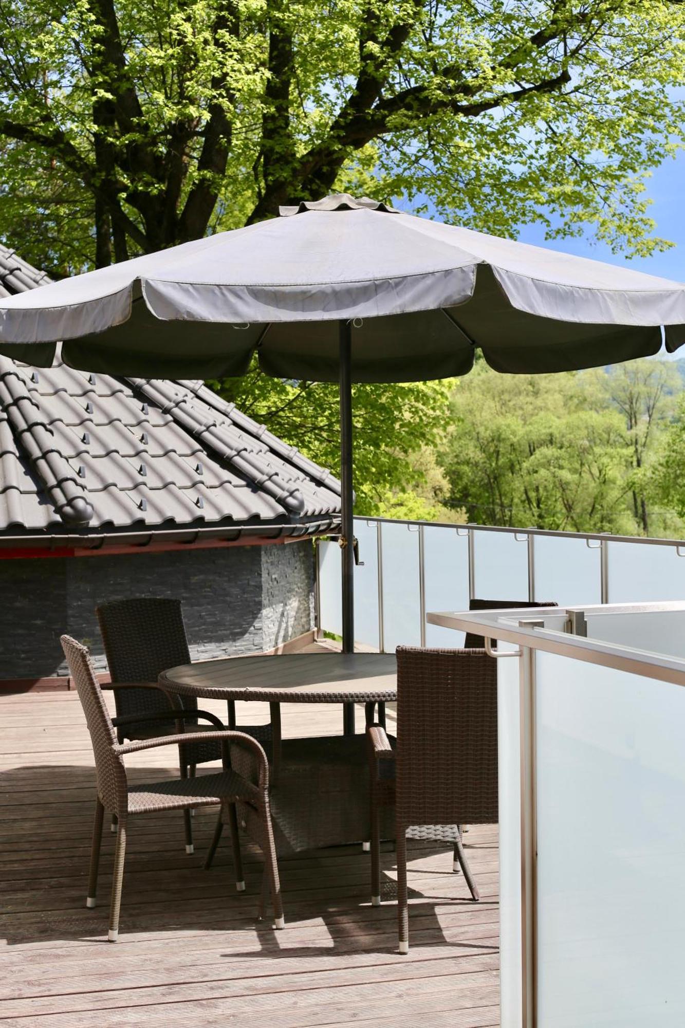 Hotel Zacisze Венгерска-Гурка Экстерьер фото